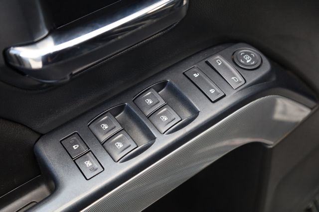 2017 Chevrolet Silverado 1500 4WD Double Cab 143.5" LT w/1LT - 22907186 - 32