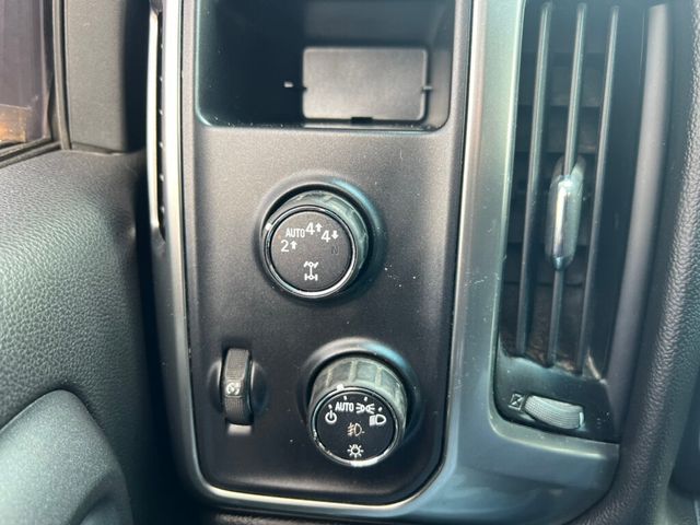 2017 Chevrolet Silverado 1500 4X4 / LT / CREW CAB 4 DOOR - 22374890 - 41
