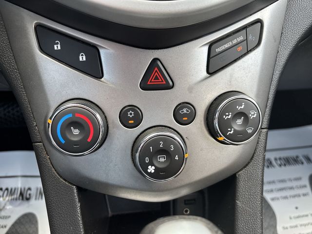2017 Chevrolet Sonic 4dr Sedan Automatic LT - 22800080 - 22