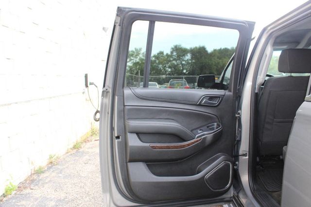 2017 Chevrolet Suburban 4WD 4dr 1500 LS - 22919935 - 15