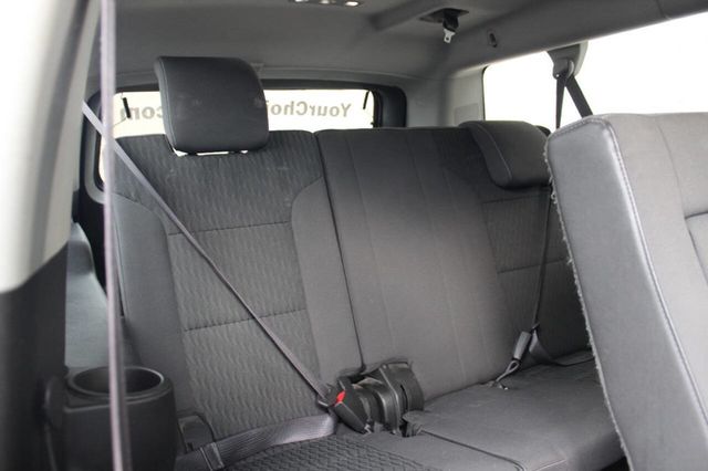 2017 Chevrolet Suburban 4WD 4dr 1500 LS - 22919935 - 23