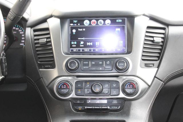 2017 Chevrolet Suburban 4WD 4dr 1500 LS - 22919935 - 25