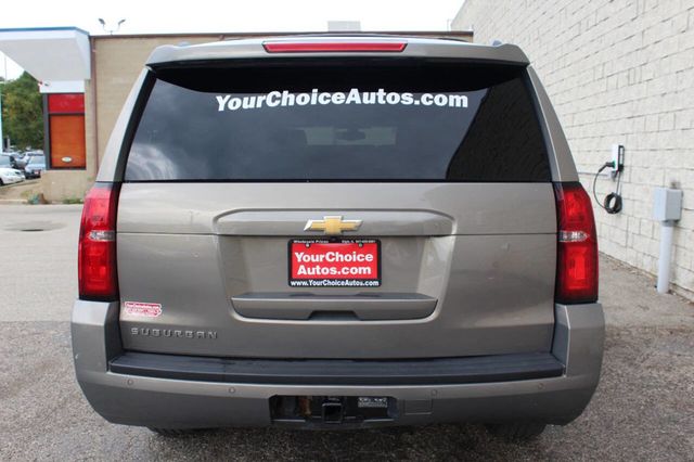 2017 Chevrolet Suburban 4WD 4dr 1500 LS - 22919935 - 3