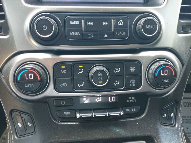 2017 Chevrolet Suburban 4WD 4dr 1500 LT - 22417142 - 16