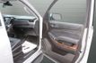 2017 Chevrolet Suburban 4WD 4dr 1500 LT - 22933747 - 20