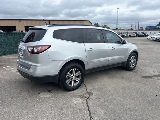 2017 Chevrolet Traverse FWD 4dr LT w/2LT - 22934496 - 3