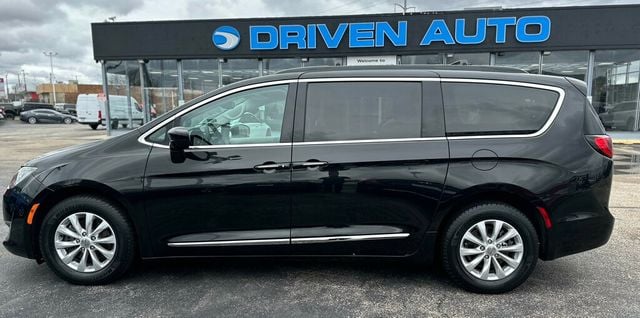 2017 Chrysler Pacifica Touring-L 4dr Wagon - 22373919 - 60