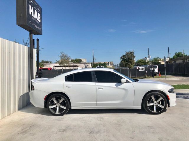 2017 Dodge Charger SXT RWD - 22913674 - 2