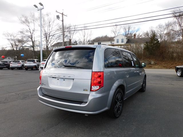 2017 Dodge Grand Caravan GT - 22355740 - 3