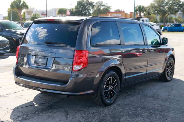 2017 Dodge Grand Caravan GT Wagon - 22924757 - 12
