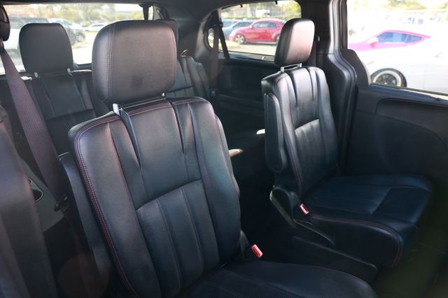 2017 Dodge Grand Caravan GT Wagon - 22924757 - 13