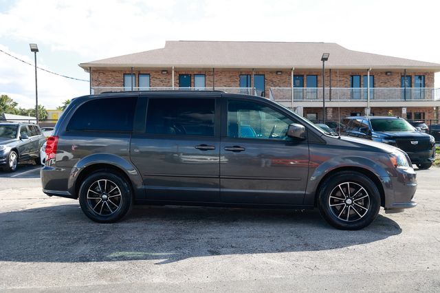 2017 Dodge Grand Caravan GT Wagon - 22924757 - 14