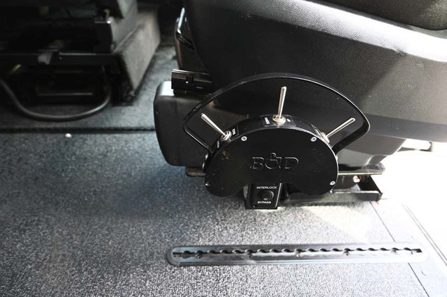 2017 Dodge Grand Caravan SE Plus Wagon - 22918876 - 23