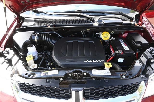 2017 Dodge Grand Caravan SE Plus Wagon - 22918876 - 35