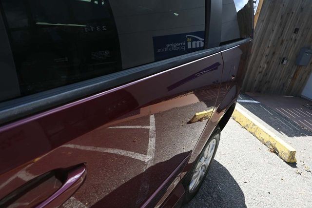 2017 Dodge Grand Caravan SE Plus Wagon - 22918876 - 40