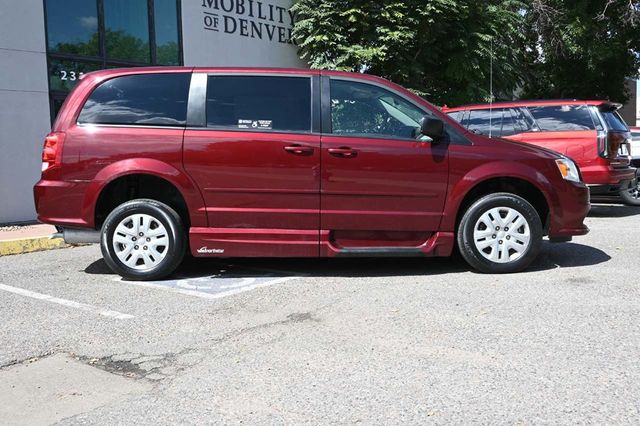 2017 Dodge Grand Caravan SE Plus Wagon - 22918876 - 4