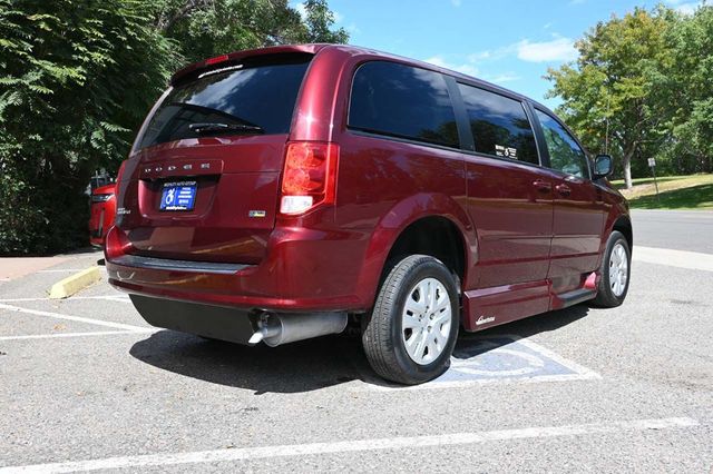 2017 Dodge Grand Caravan SE Plus Wagon - 22918876 - 5