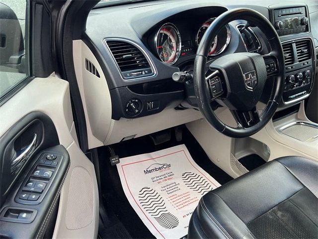 2017 Dodge Grand Caravan SXT Wagon - 22937407 - 9