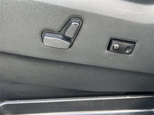 2017 Dodge Grand Caravan SXT Wagon - 22937407 - 10