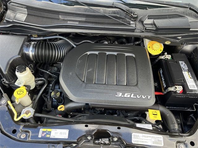 2017 Dodge Grand Caravan SXT Wagon - 22937407 - 18