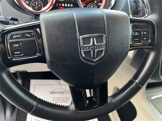 2017 Dodge Grand Caravan SXT Wagon - 22937407 - 19