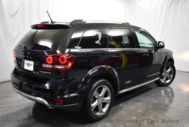 2017 Dodge Journey Crossroad Plus AWD - 22298557 - 11