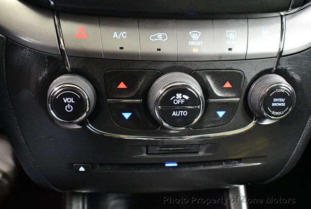 2017 Dodge Journey Crossroad Plus AWD - 22298557 - 42