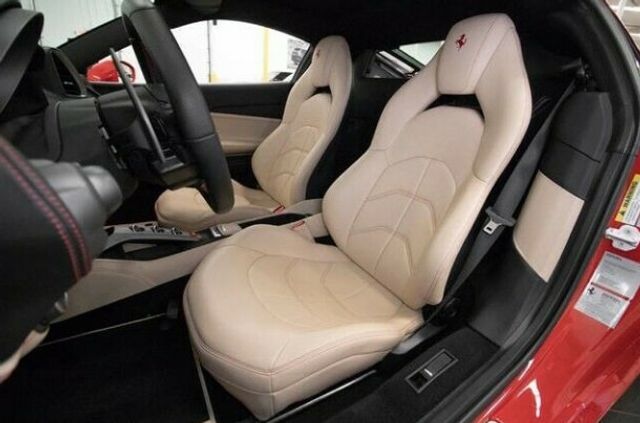 2017 Ferrari 488 GTB Coupe - 20056063 - 16