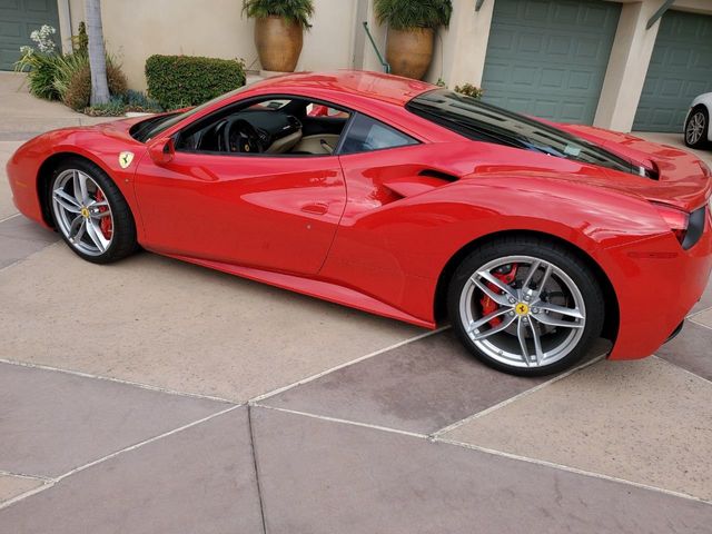 2017 Ferrari 488 GTB Coupe - 20056063 - 38