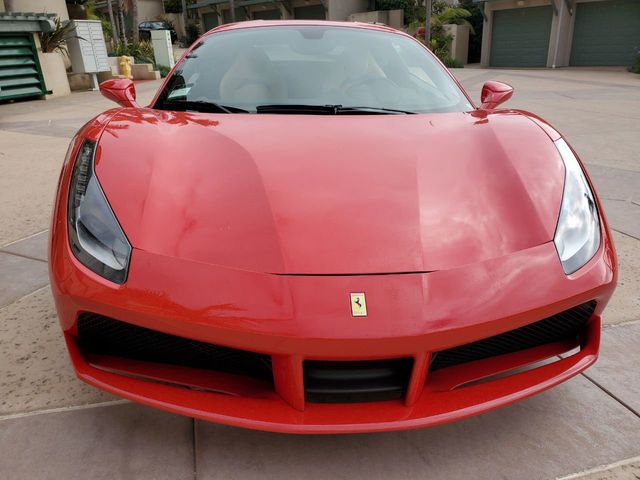2017 Ferrari 488 GTB Coupe - 20056063 - 3