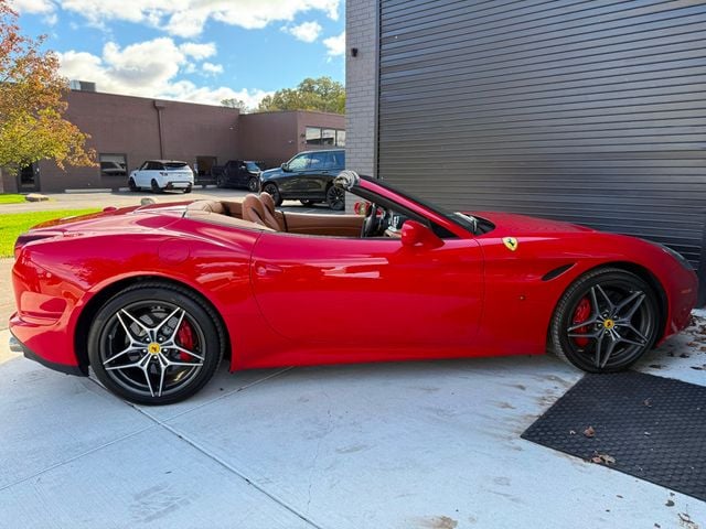 2017 Ferrari California T Convertible - 22932955 - 17
