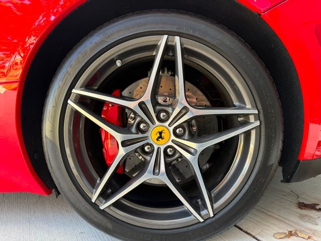 2017 Ferrari California T Convertible - 22932955 - 22