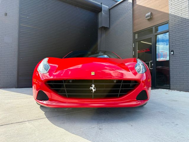 2017 Ferrari California T Convertible - 22932955 - 5