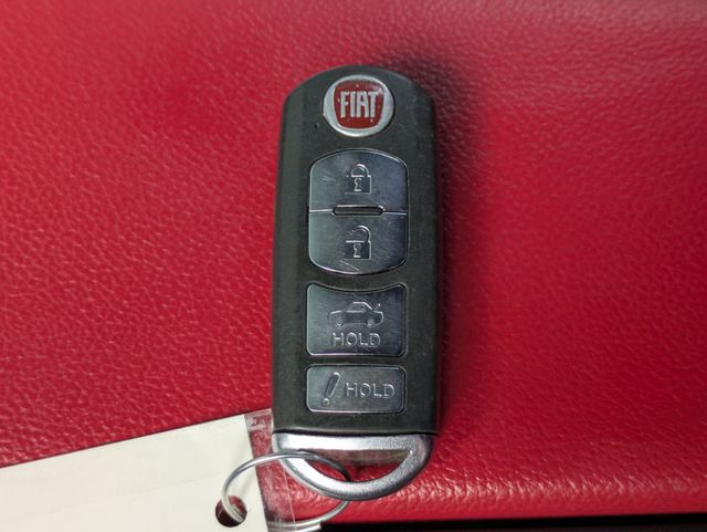 2017 FIAT 124 Spider Classica Convertible - 22889290 - 28