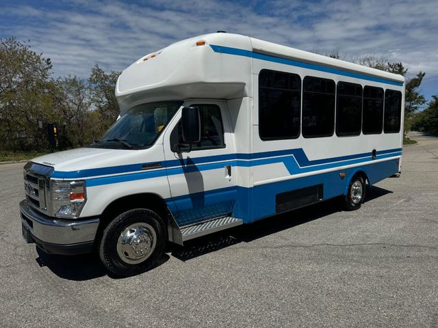 2017 Ford E450 14 Passenger Shuttle Bus For Senior Tour Charters Student Church Hotel Transport - 22399973 - 2