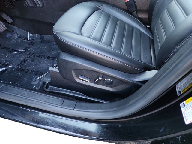2017 Ford Edge SEL AWD with Equipment 201A and Technology Package - 22935149 - 9