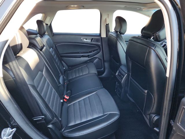 2017 Ford Edge SEL AWD with Equipment 201A and Technology Package - 22935149 - 12