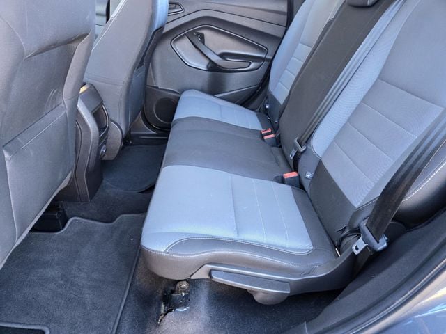 2017 Ford Escape FWD 4dr S - 22934070 - 8