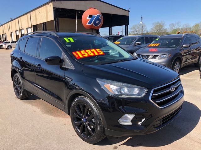 2017 Ford Escape SE FWD - 22928470 - 0