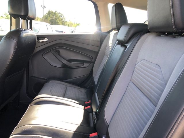 2017 Ford Escape SE FWD - 22928470 - 7