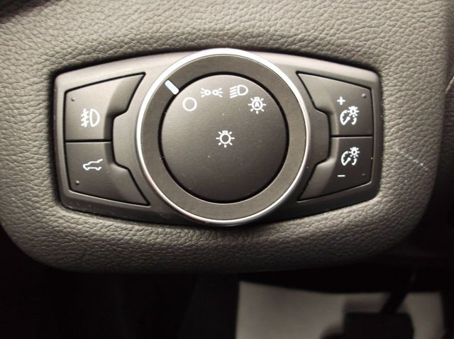 2017 Ford ESCAPE SE LEATHER LEATHER INTERIOR  HEATED SEATS  BACK-UP CAMERA  LARGE SCREEN  - 19302814 - 14