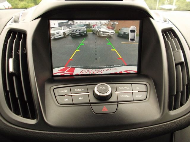 2017 Ford ESCAPE SE LEATHER LEATHER INTERIOR  HEATED SEATS  BACK-UP CAMERA  LARGE SCREEN  - 19302814 - 19