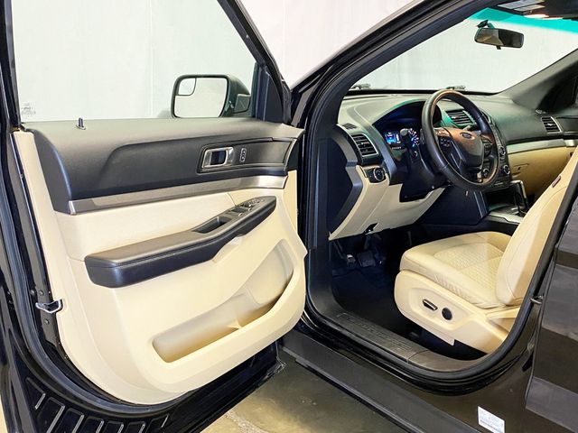 2017 Ford Explorer FWD - 22938009 - 14