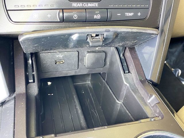 2017 Ford Explorer FWD - 22938009 - 31