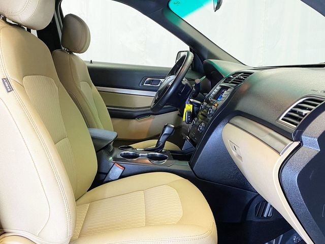 2017 Ford Explorer FWD - 22938009 - 37