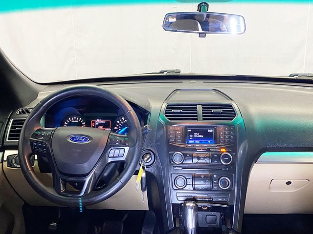 2017 Ford Explorer FWD - 22938009 - 39