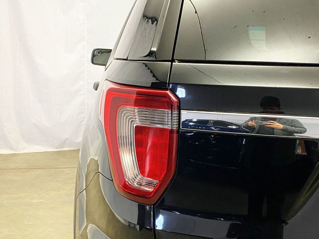 2017 Ford Explorer FWD - 22938009 - 4