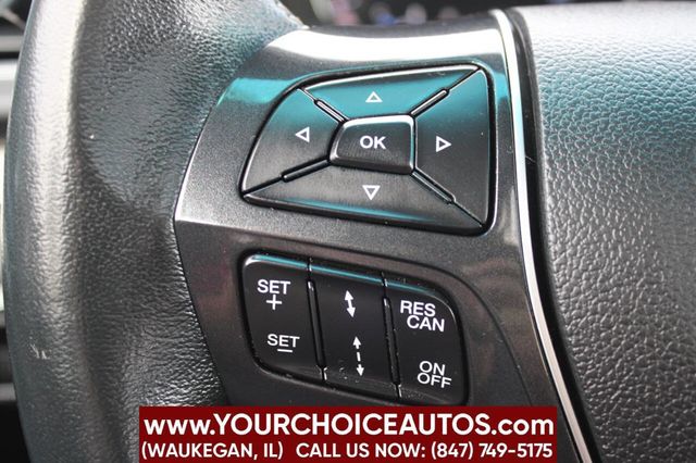 2017 Ford Explorer Platinum 4WD - 22914814 - 29