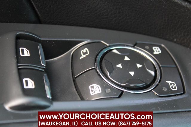 2017 Ford Explorer Platinum 4WD - 22914814 - 32