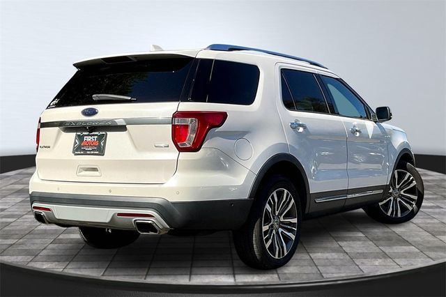 2017 Ford Explorer Platinum 4WD - 22938388 - 4